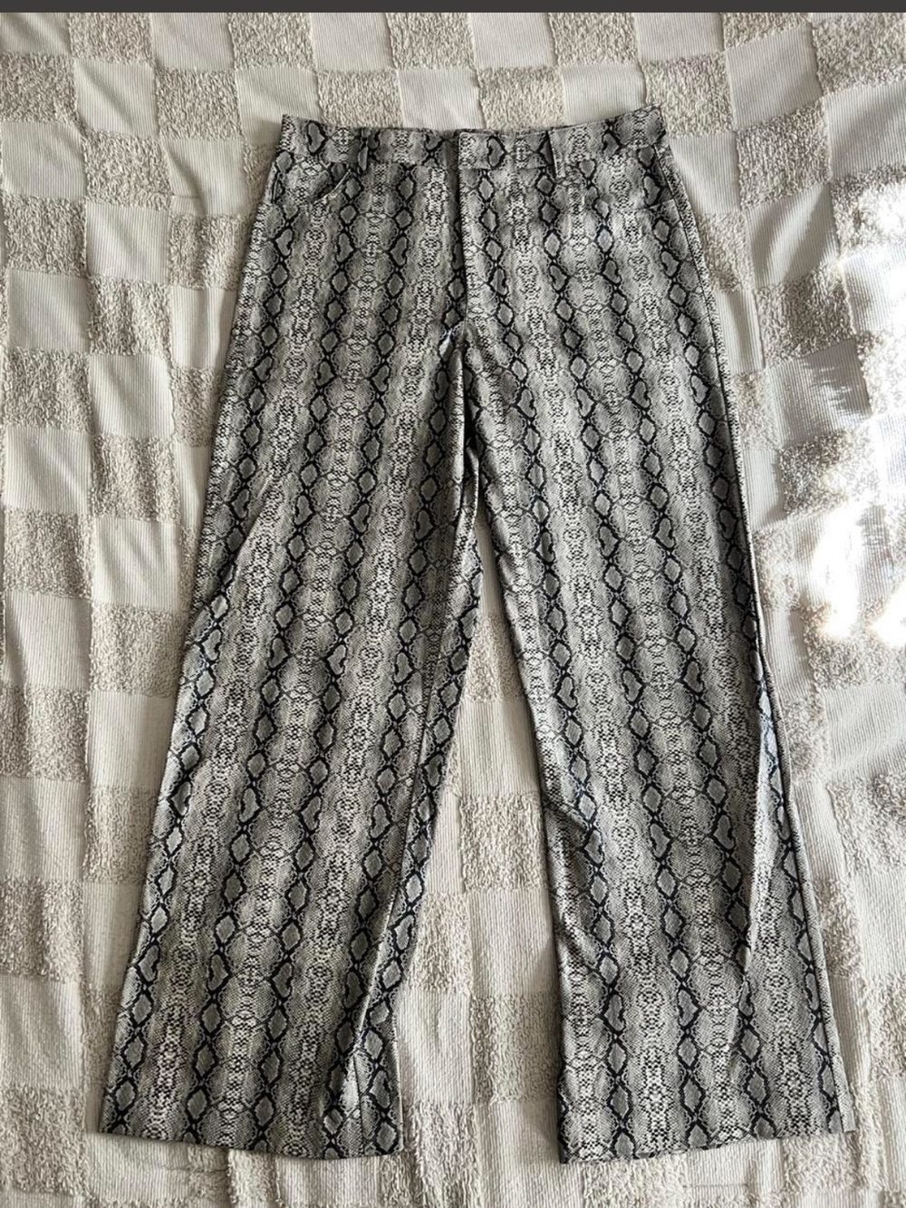 Lulu's Gray Snake-Print Straight-Leg Pants